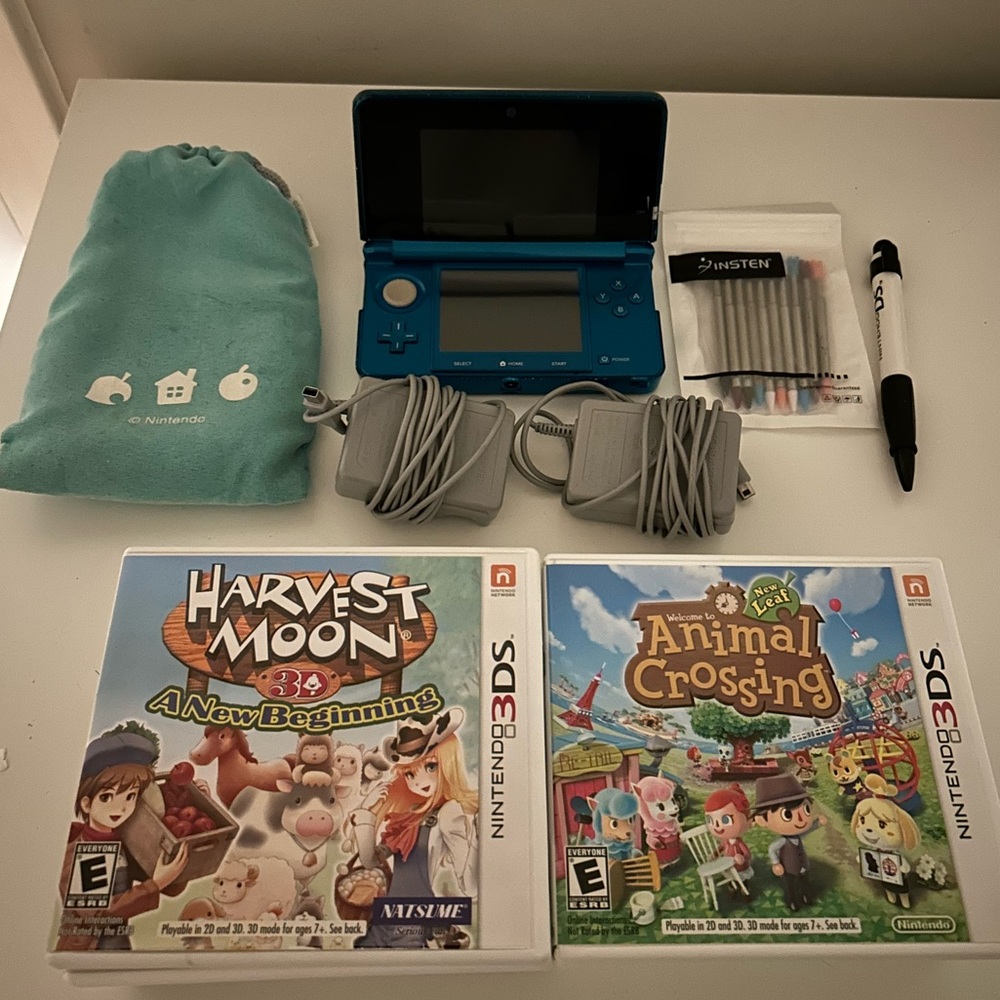 Nintendo 3DS with Games and Accessories